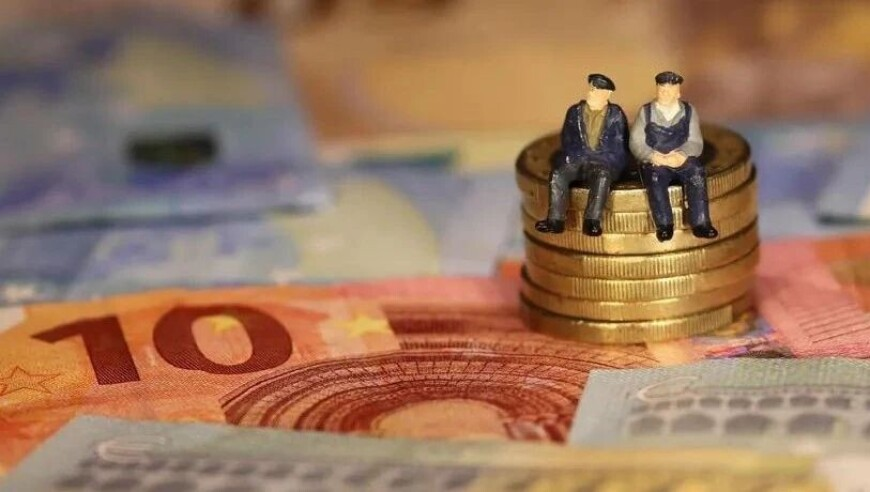 库尔斯克乌军真被包围了吗,2025年澳门天天彩开奖记录小编点评,经典解释落实_视频版V12.5
